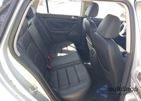 2013 Volkswagen Jetta Sportwagen 2.0L Tdi from USA, damaged, VIN 3VWPL7AJ5DM633292